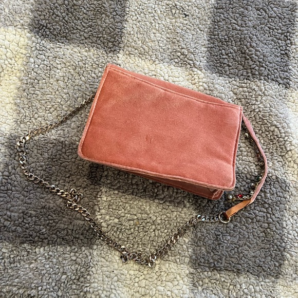 Zara Pink Velvet Purse - Picture 5 of 8